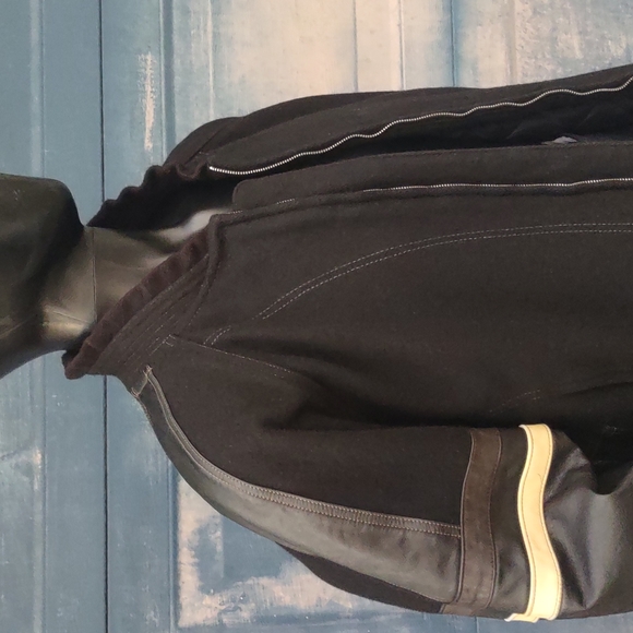 Modern Head Ware Limited Men's Pure Leather/Wool Blend Moto Jacket (Canada) - Picture 7 of 17